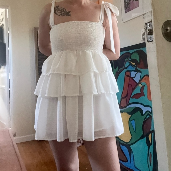 White Tiered Dress with Bow Straps - Picture 4 of 5
